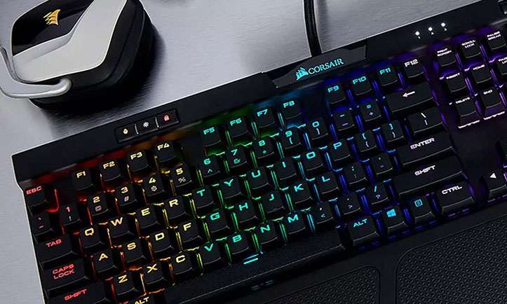 Corsair K70 MK 2